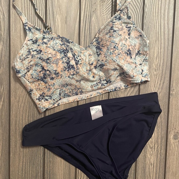 3piece bundle!!! Womens Kona Sol Two-Piece Swimsuit, Small-2 Tops!!! - Picture 4 of 8